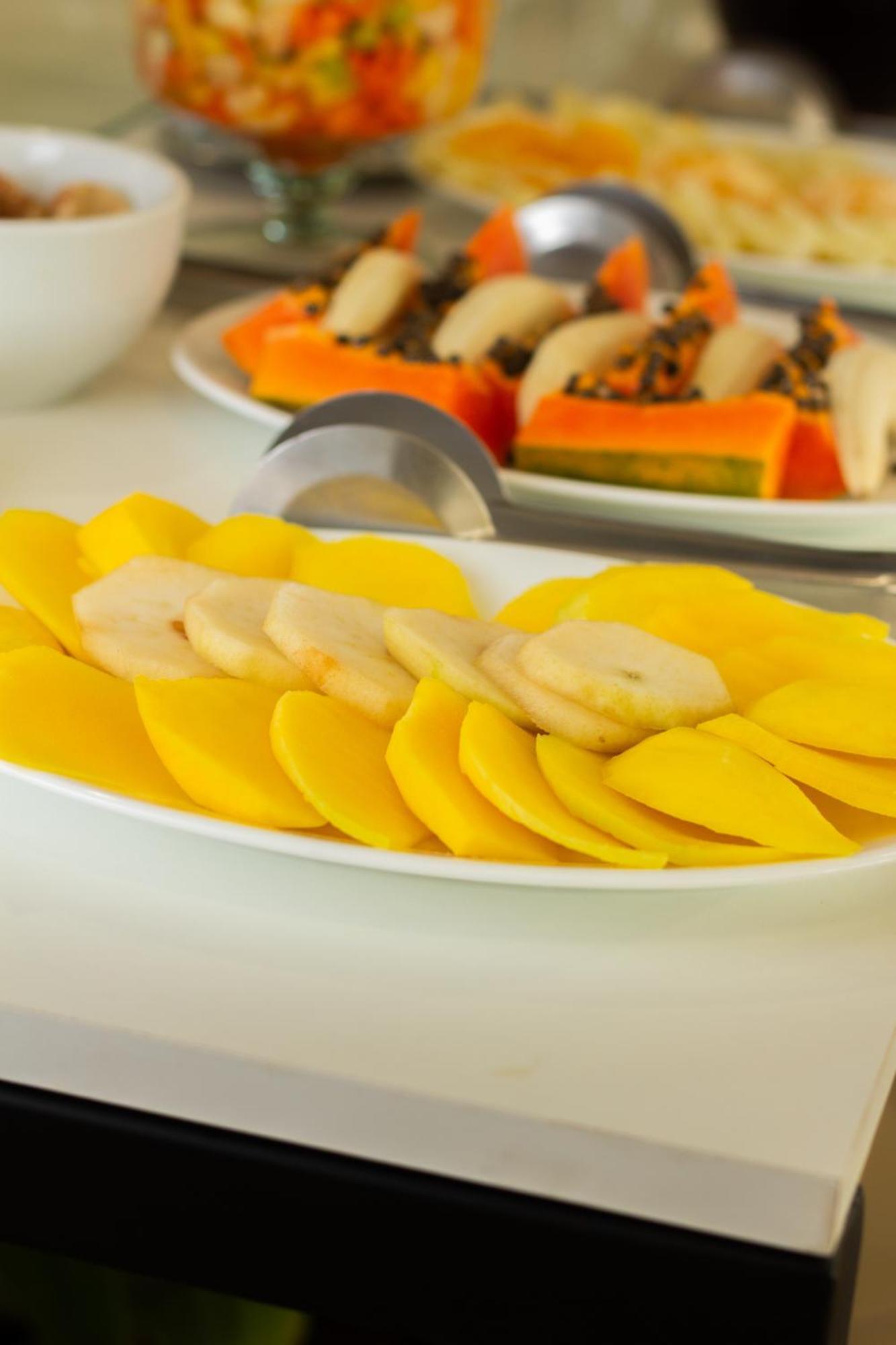Hotel Cavera 阿莱格雷特 外观 照片